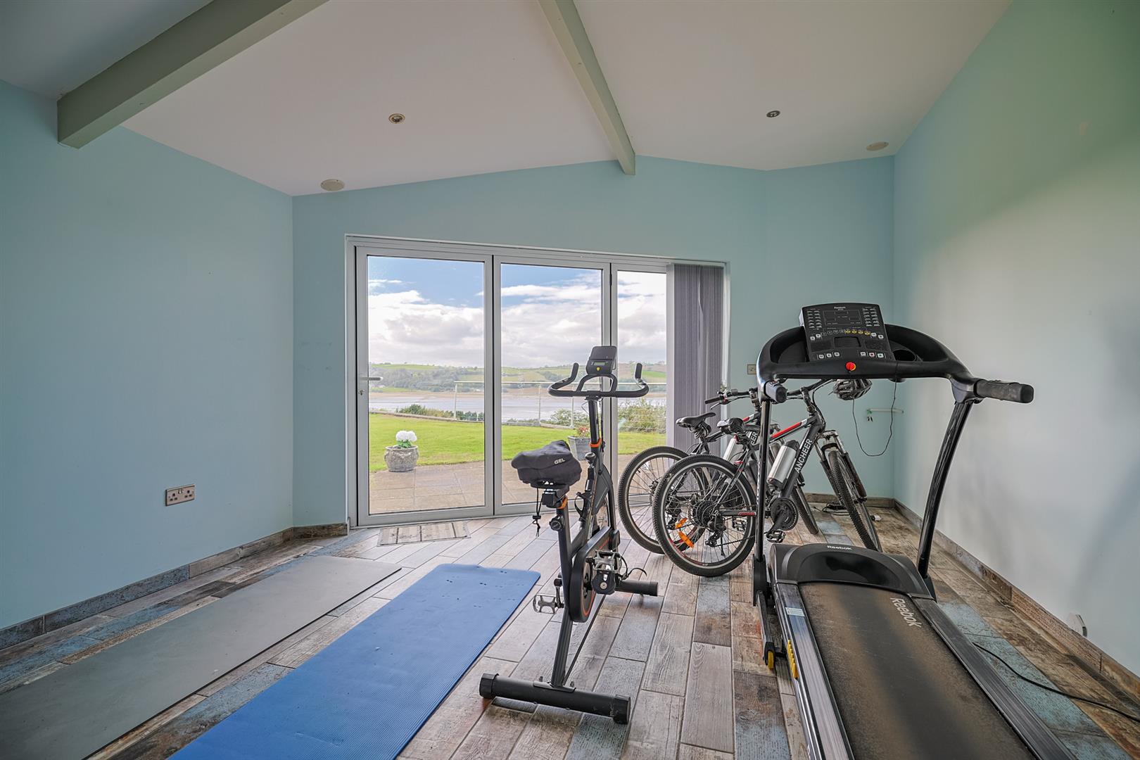 Aberfa, Ferryside, Carmarthenshire, SA17 5RS